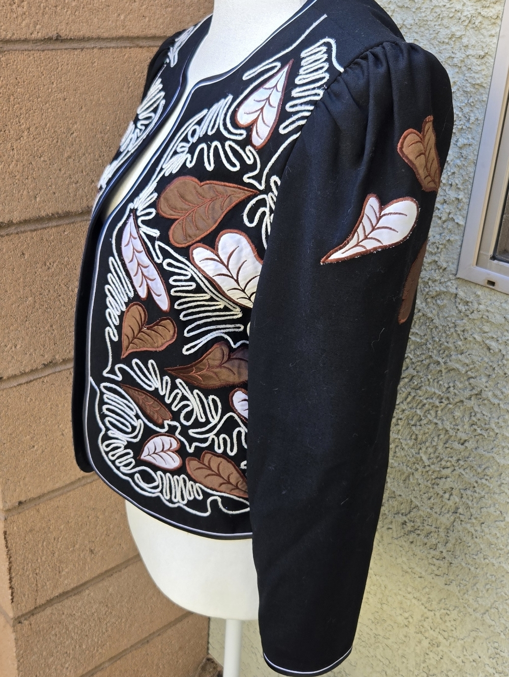 Andre Kim Vintage Black Embroidered Open-Front Jacket - Black/Brown Leaf Motif - Picture 5 of 11